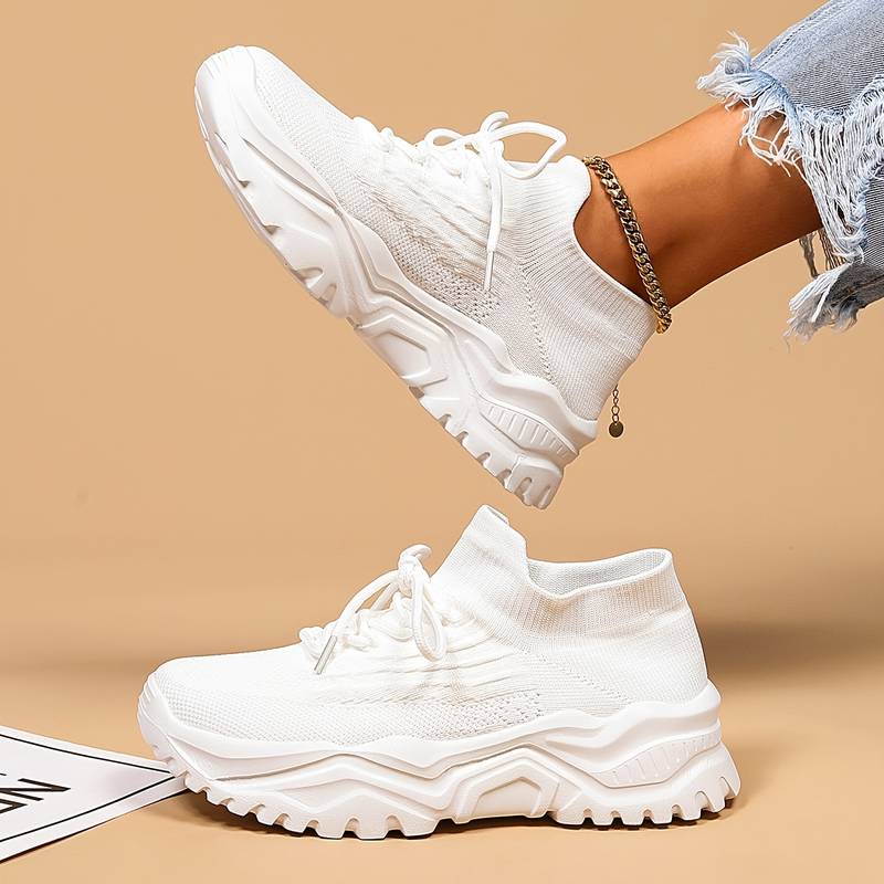 Julia | Sneakersy Urban Comfort Lite