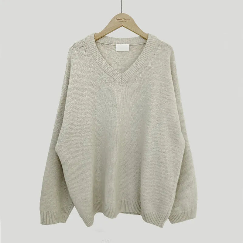 Ewa | Sweter Damski Z Dekoltem W Serek