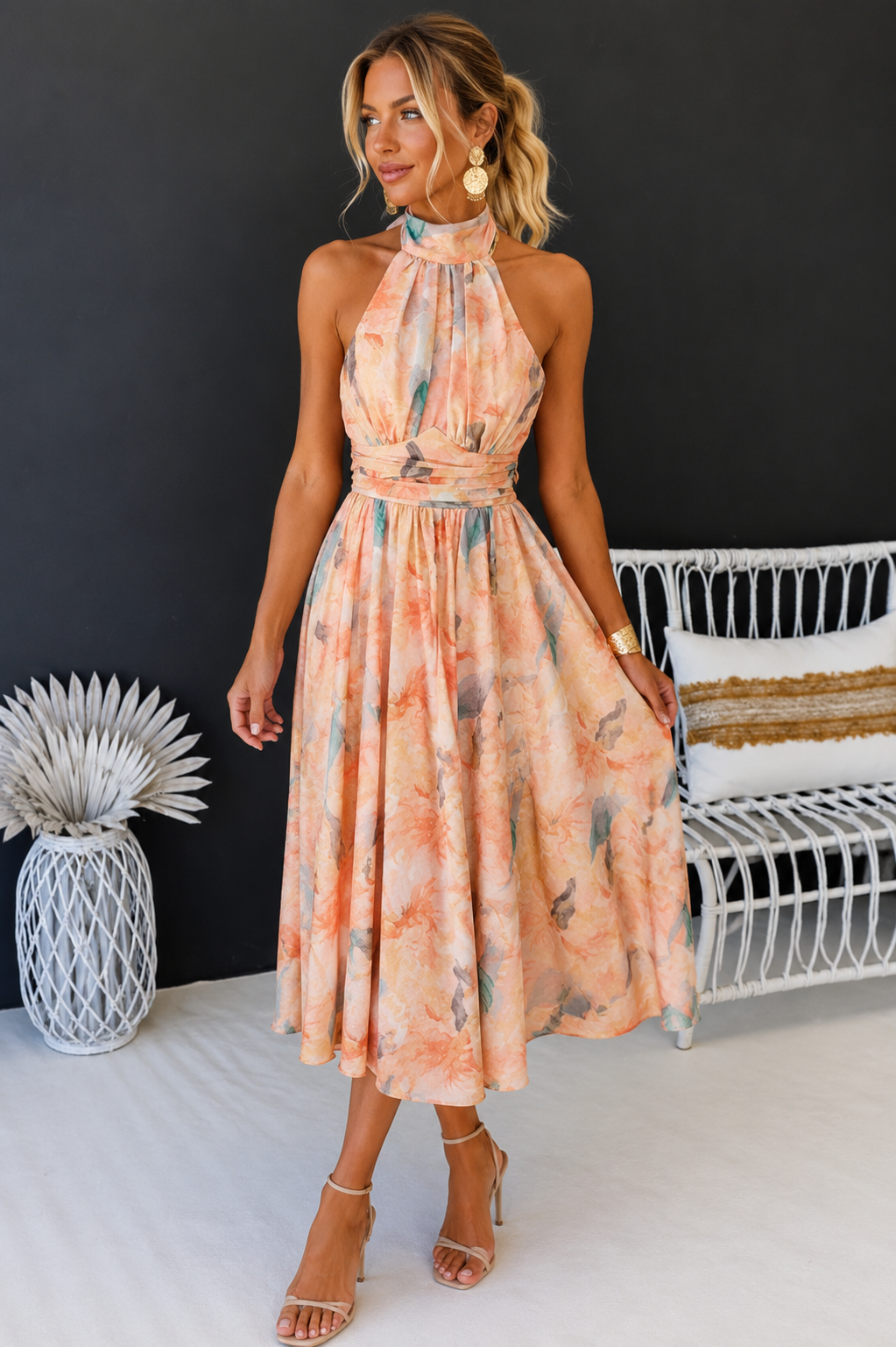 Kamila | Sukienka Na Wesele Maxi Halter W Kwiaty