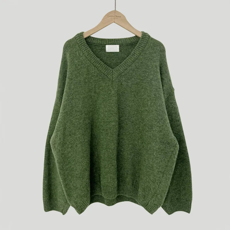 Ewa | Sweter Damski Z Dekoltem W Serek